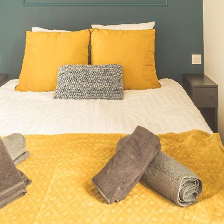 Bonappart 12 - Charme Napoleonien & Confort Troyes Ngoại thất bức ảnh